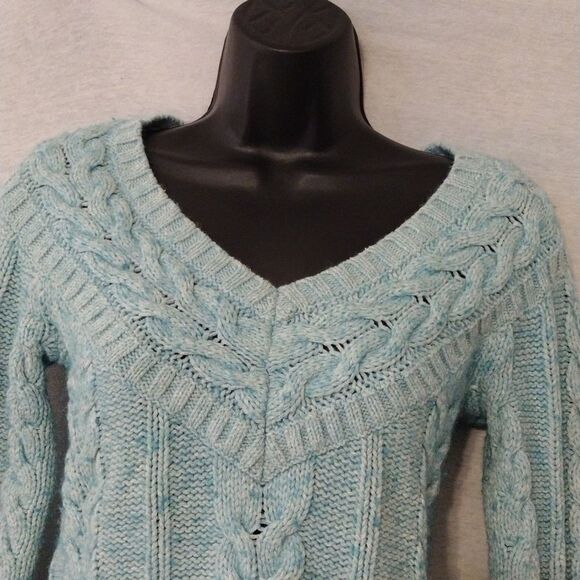 Blue Skies Sweater - Picture 2 of 9